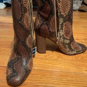 Multicolored snack skin heeled booties